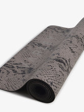 Load image into Gallery viewer, Varley Heights Print Yoga Mat

